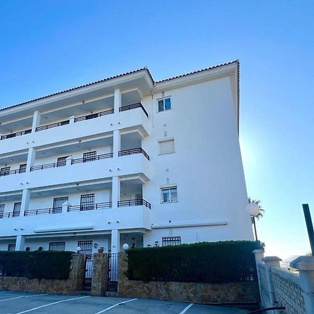 Relax At Premium Beach Flat - Aldea Beach Манилва Экстерьер фото