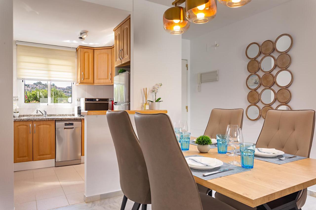 Relax At Premium Beach Flat - Aldea Beach Манилва Экстерьер фото