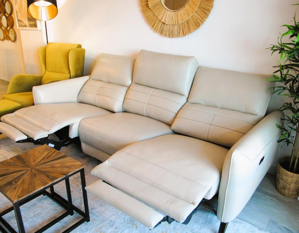 Relax At Premium Beach Flat - Aldea Beach Манилва Экстерьер фото